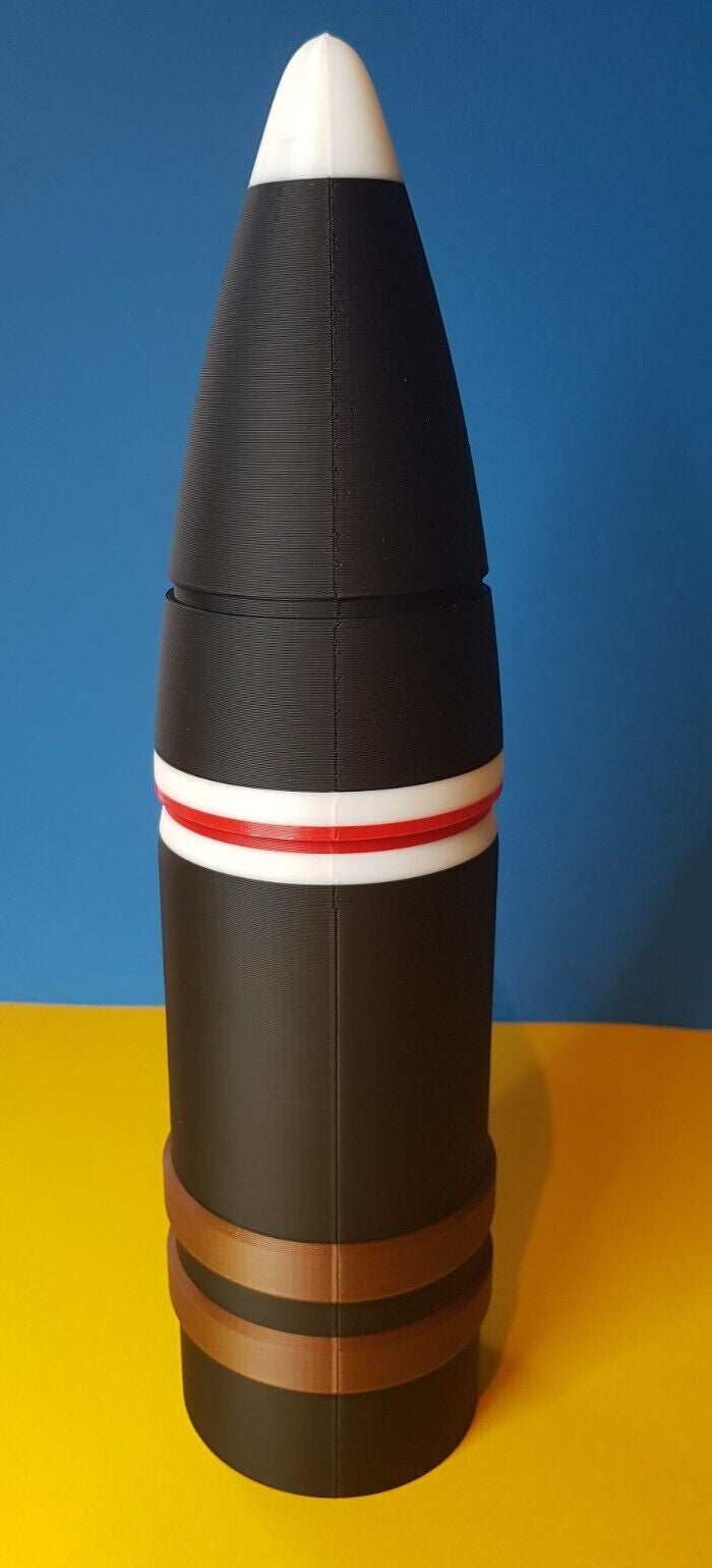 76.2mm (3inch) (APCBC) 17 pounder shell. PLASTIC REPLICA